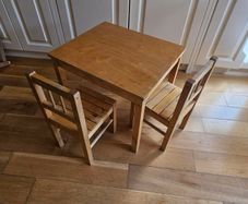 Kids Table + Chairs (For 3-6yrs)