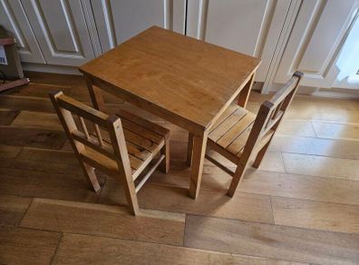 Kids Table + Chairs (For 3-6yrs)