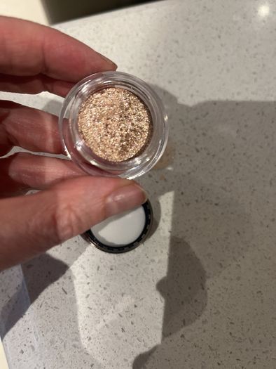 Hourglass Eye shadow