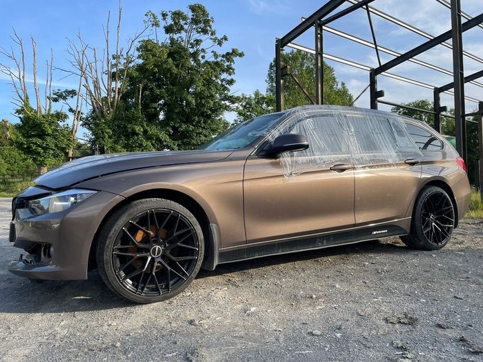 2014 BMW 320D 3 series  Breaking