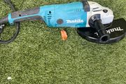 Angle grinder