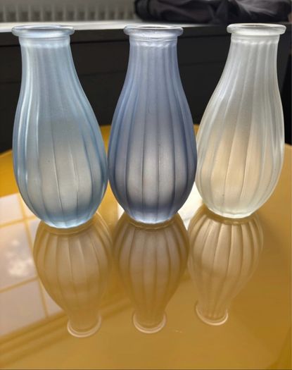 Set of frosted vases
