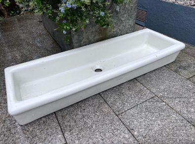 Belfast sink