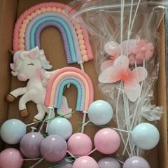 Unicorn cake topper
