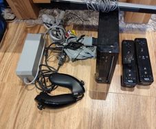 Black Nintendo Wii