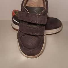 Children's shoes