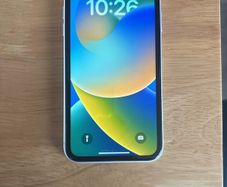 iPhone XR 64gb white