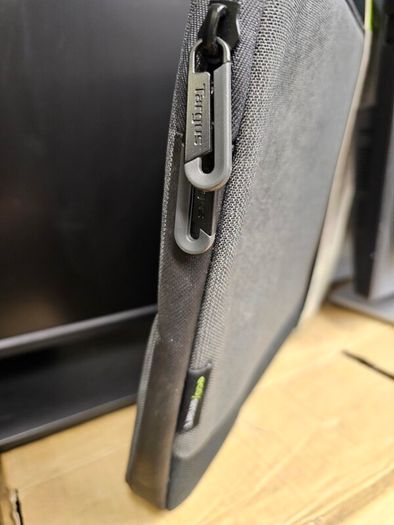Targus Cypress Sleeve with EcoSmart - Notebook sleeve