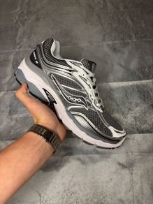 Saucony Omni 9 Pro Grid
