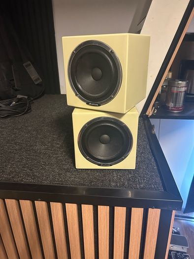 Avantone Mixcubes