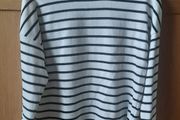 Girls top BNWT size 9-10