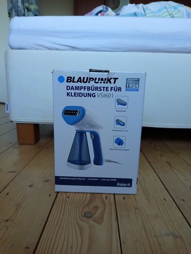 Blaupunkt VSI601 garmet steamer brand new