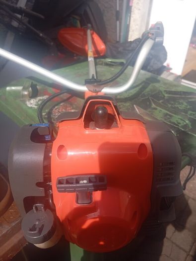 Husqvarna 129r strimmer
