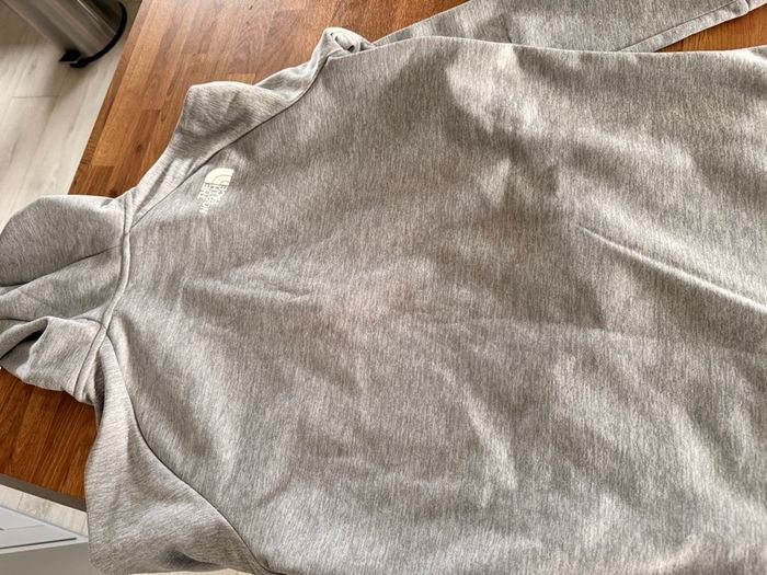 North face jumper