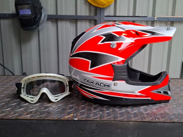 Motocross Takachi Helmet and goggles