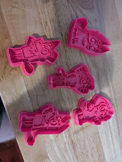Bluey cutters - baking mold