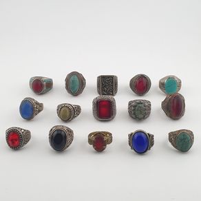 15 Ancient Style Antique Rings Mixed Brass Stone & Glass Collectible Lot