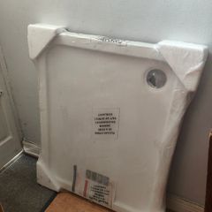 Shower tray