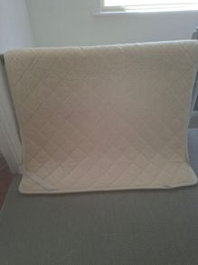 Double bed wool mattress topper
