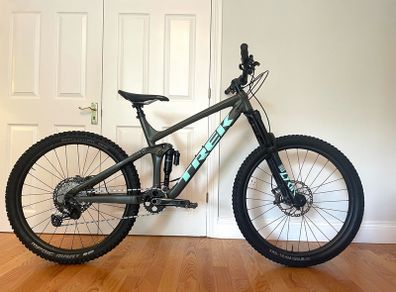 Trek Remedy 8 Full Suspension Mountain Bike