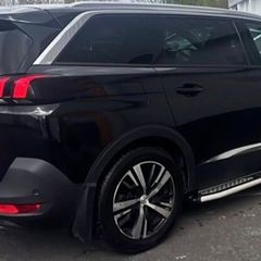 Peugeot 5008 - 7 Seater with only 110k km!!