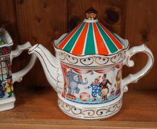 Sadler_Teapot_Circus