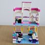 Lego Friends Heartlake Shopping Mall (41058) and grey plate Image 6