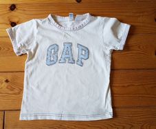 Age 3 White GAP Teeshirt