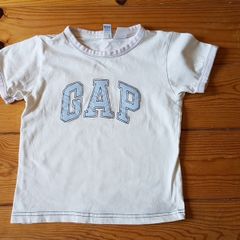 Age 3 White GAP Teeshirt
