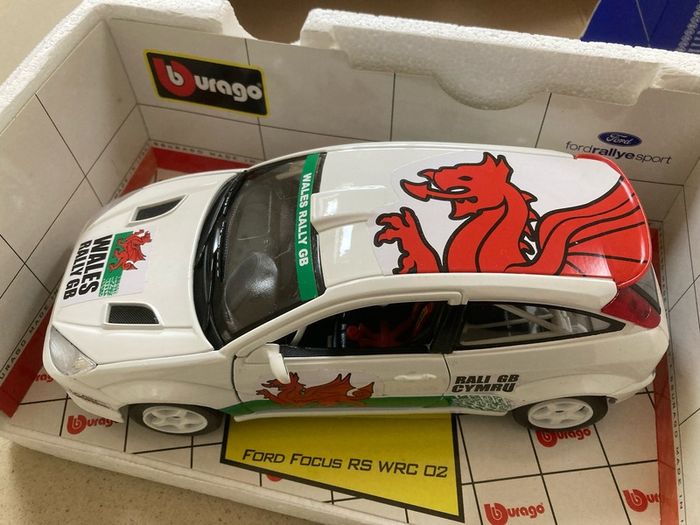 Ford Focus RS WRC 02 Wales 1/18 Burago extremely rare