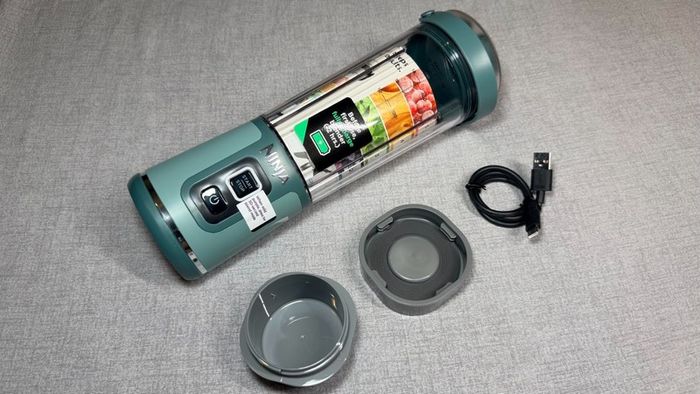 Ninja Blast Portable Blender - Brand New