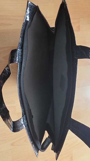 London Knightsbridge Tote Bag, Large size, retails at 100 Euros
