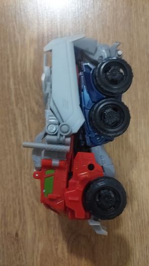 Transformer optimus