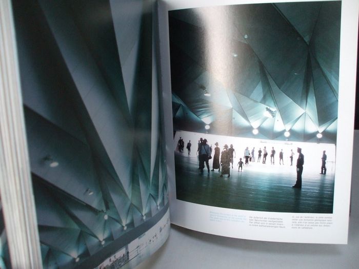 SALE!  ARCHITECTURE NOW! 3 - by Philip Jodidio - text in English, German and French