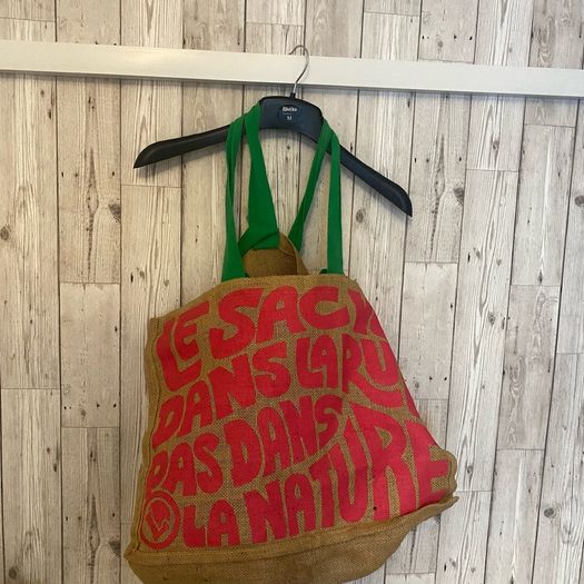French groceries shopping bag