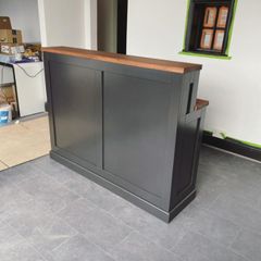 salon desk