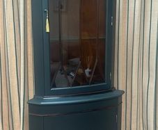 corner unit / drinks cabinet