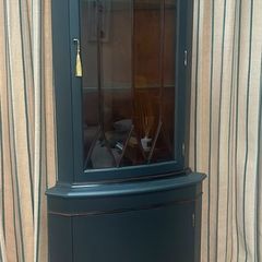 corner unit / drinks cabinet