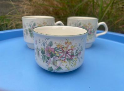 Carrigdhoun pottery cups and sugar bowl