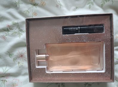 Perfume (Lancome) - Brand New