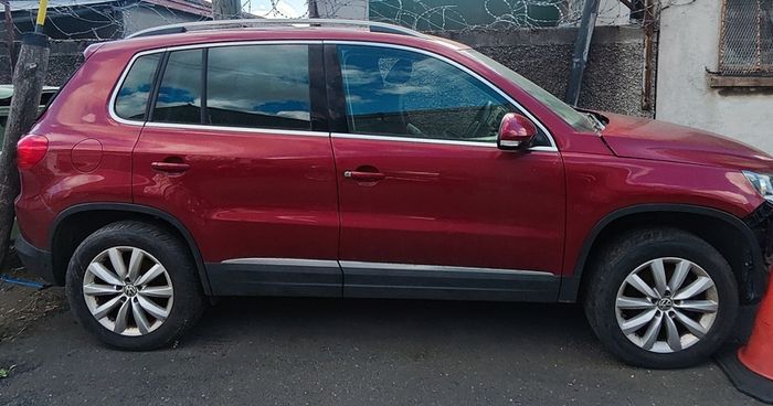 VW Tiguan for parts