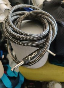 Fender guitar cable