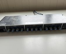 Cloud cx263 Three zone mixer and controls