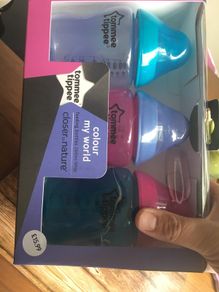 tommee tippee 3 pack bottles - brand new - cost E22 (16 sterling)