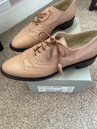 Hobbs leather soled brogues size 40