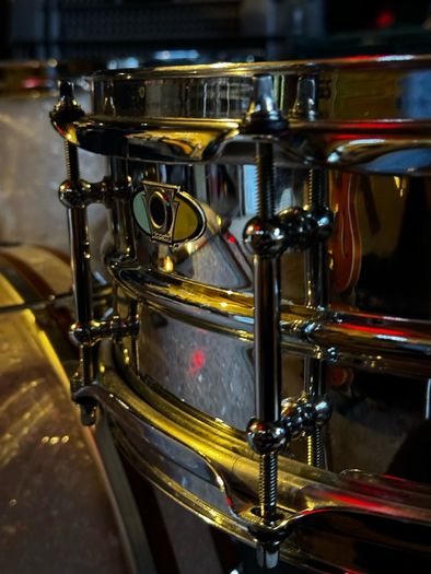 Ludwig Supralite 15"x5"