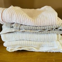 4 cellular blankets