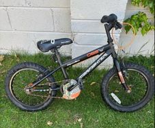 16" apollo bike