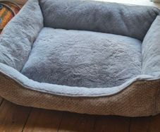 Riley Soft Velvet Pet Bed - Brown/Grey
