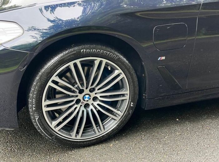 2017 BMW 530e M Sport Plug-In Hybrid